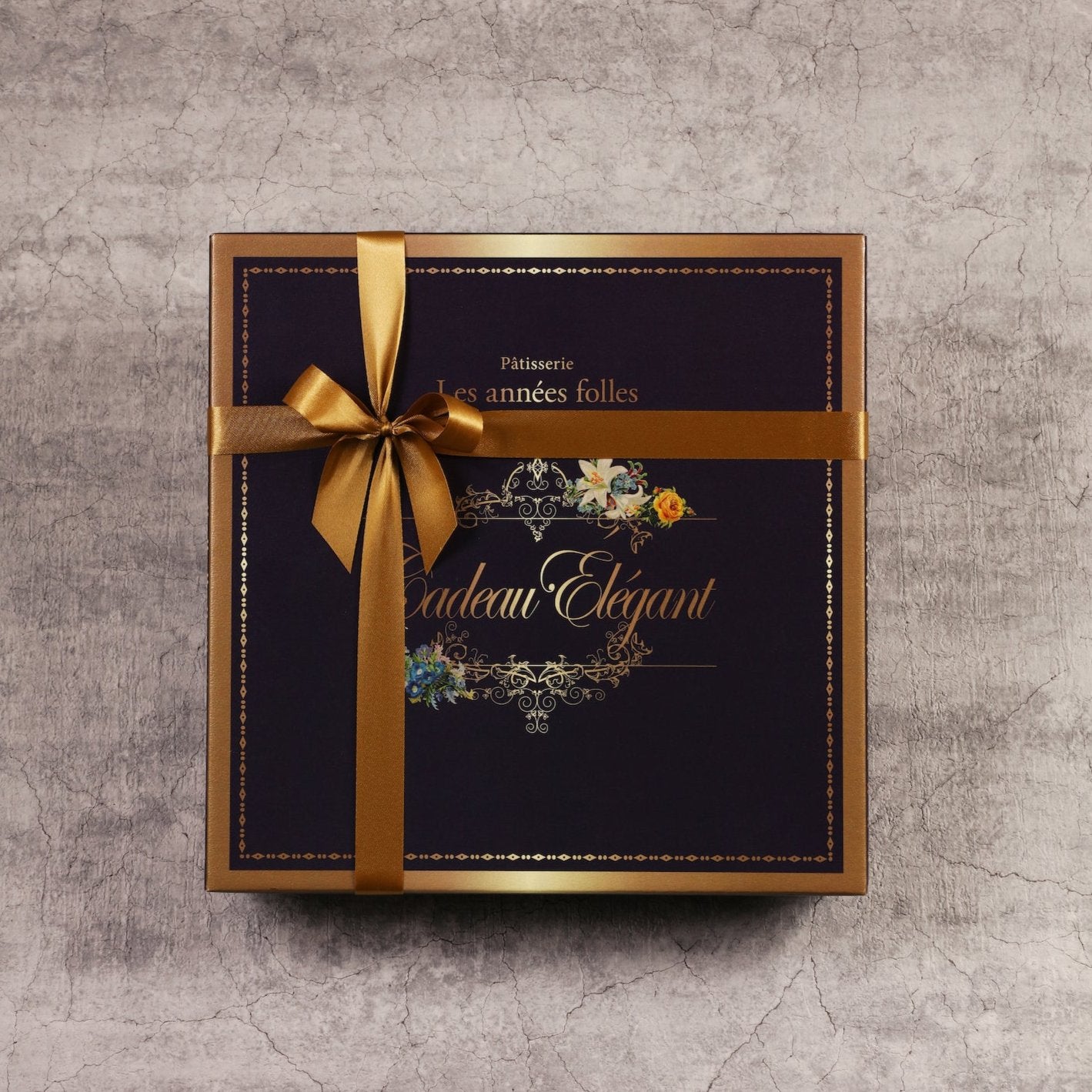 MONET、TRAVERS LES ROSES、海外版超希少レゾネ、新品額付 MONET、TRAVERS LES ROSES、海外版超希少レゾネ、新品額付、fan